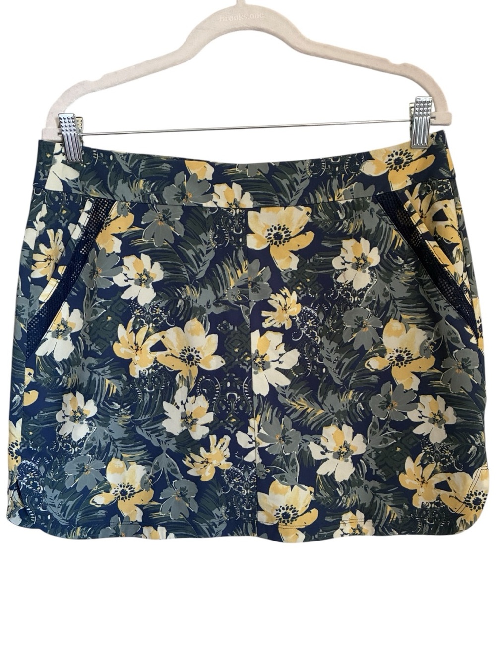 Hawaiian Tropical Resortwear Botanical Floral Navy Yellow Sporty Mini Skort Sz M - Picture 1 of 7
